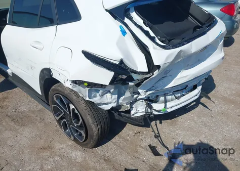 2025 Chevrolet Trax Fwd 2Rs z USA, uszkodzony, nr VIN KL77LJEP1SC185028